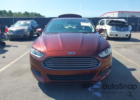 2016 Ford Fusion Se z USA, uszkodzony, nr VIN 3FA6P0H78GR104565